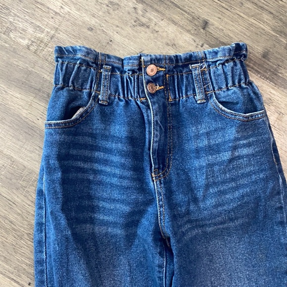 Jeans - Picture 2 of 2